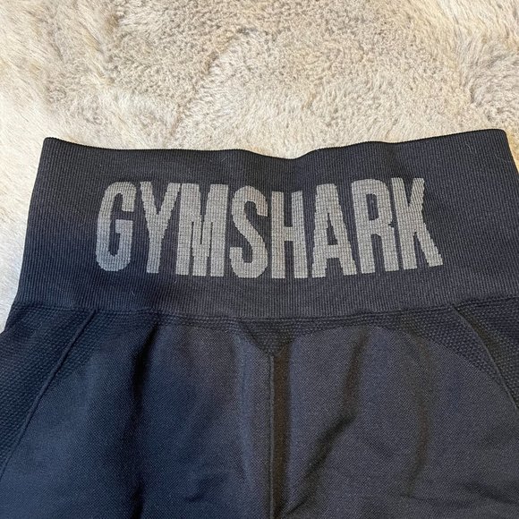 (SOLD) GYMSHARK Black Biker Shorts Size S - Picture 7 of 7